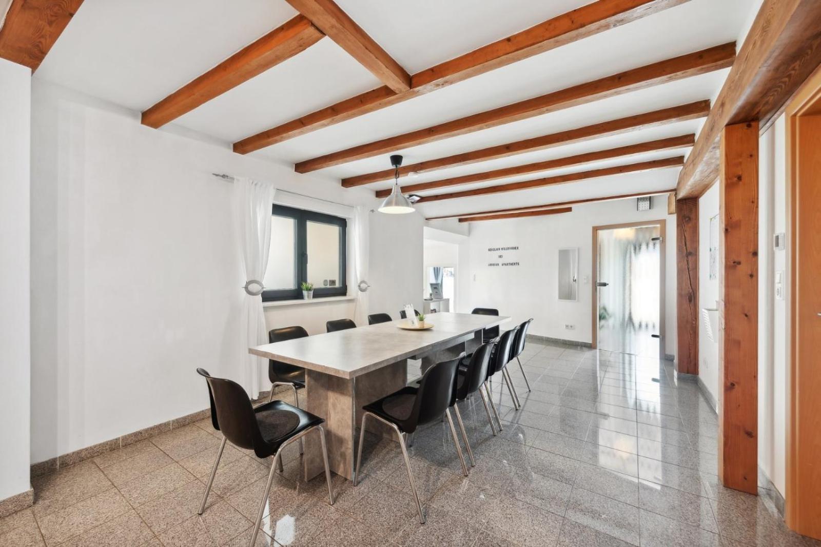 Andriss - Travel & Work - 5 Bedroom - Kitchen - Parking カイザースラウテルン エクステリア 写真