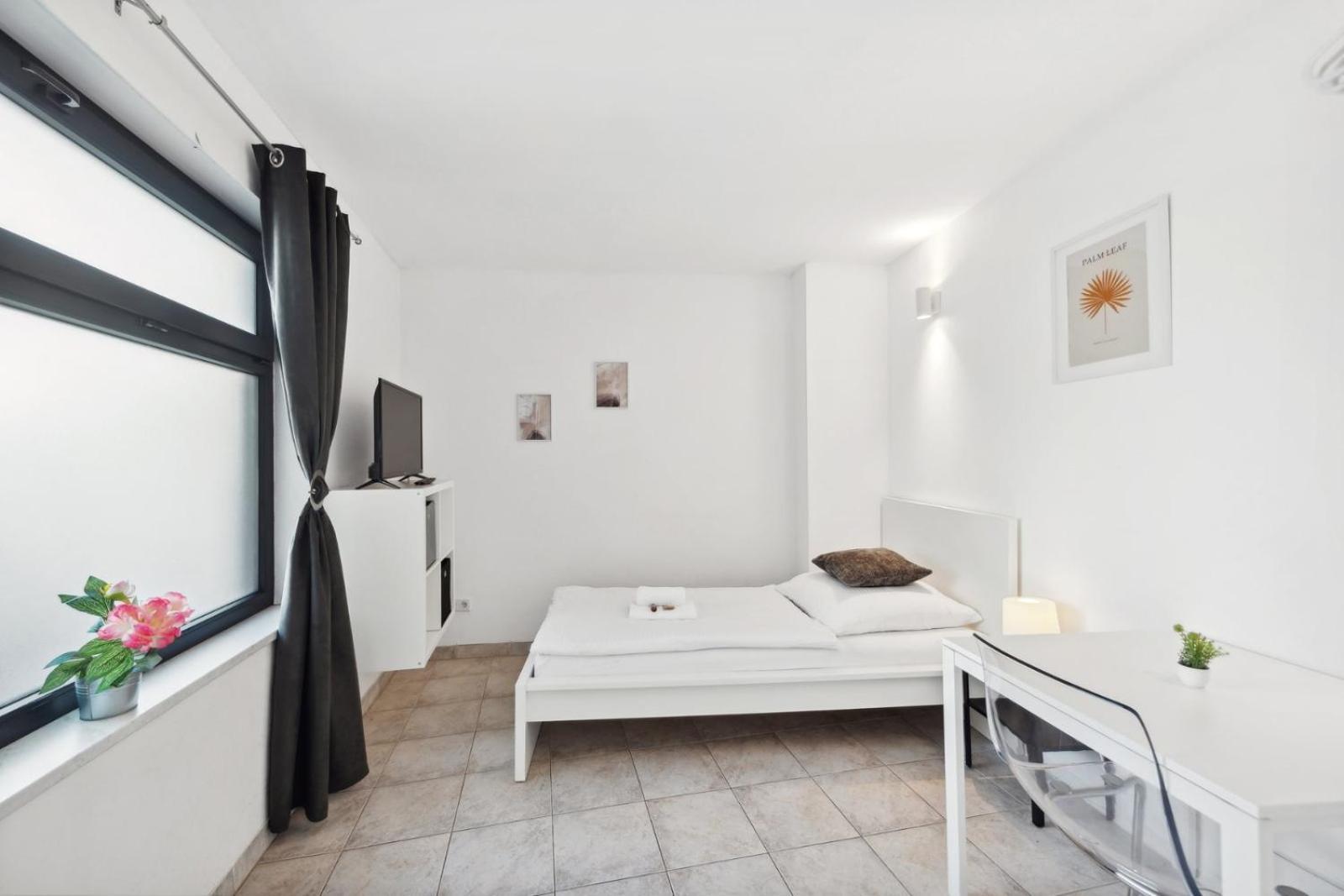 Andriss - Travel & Work - 5 Bedroom - Kitchen - Parking カイザースラウテルン エクステリア 写真