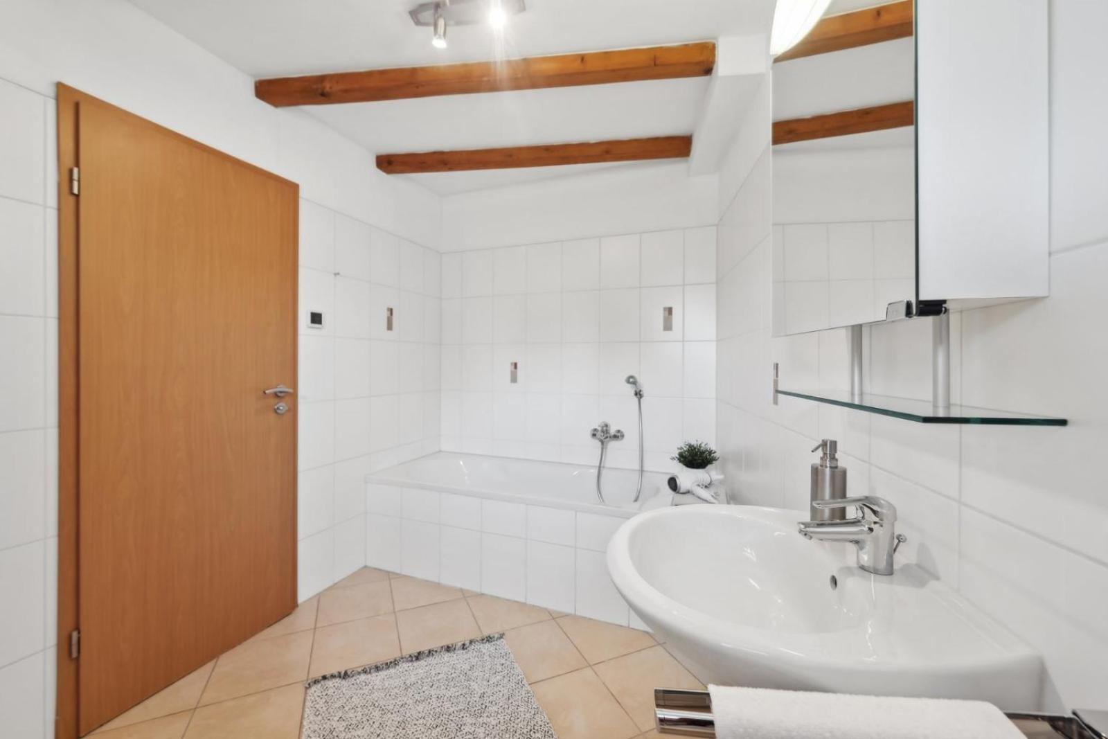 Andriss - Travel & Work - 5 Bedroom - Kitchen - Parking カイザースラウテルン エクステリア 写真